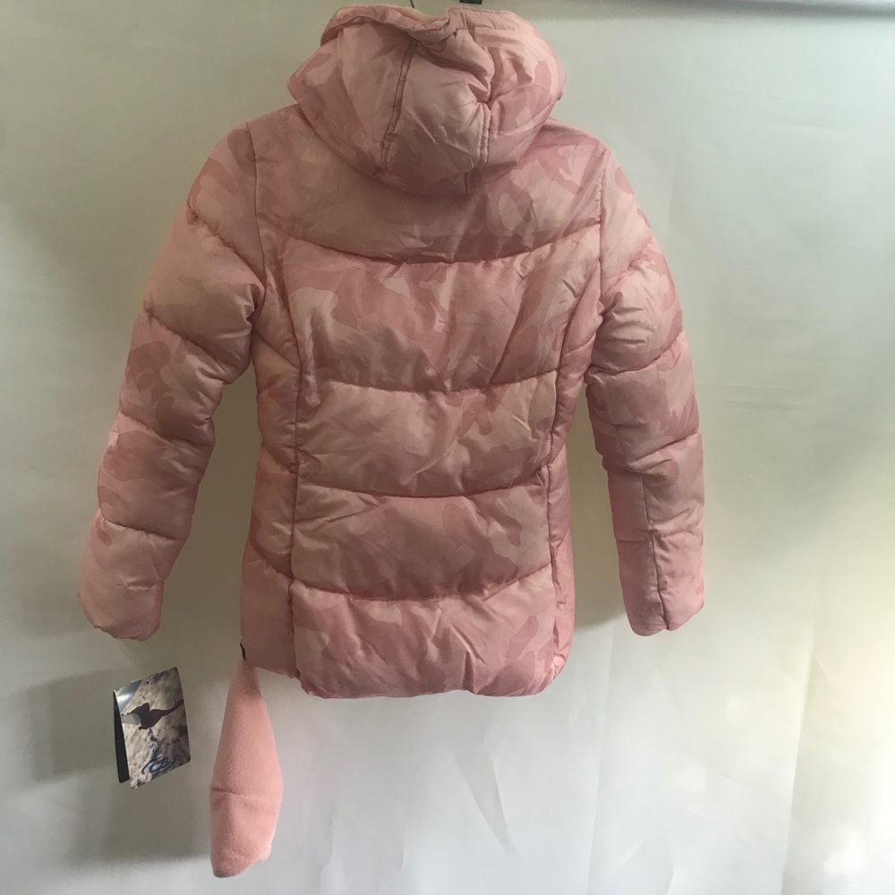 NWT CB ❄️⛄️Warm trendy camo print puffer - Picture 9 of 16